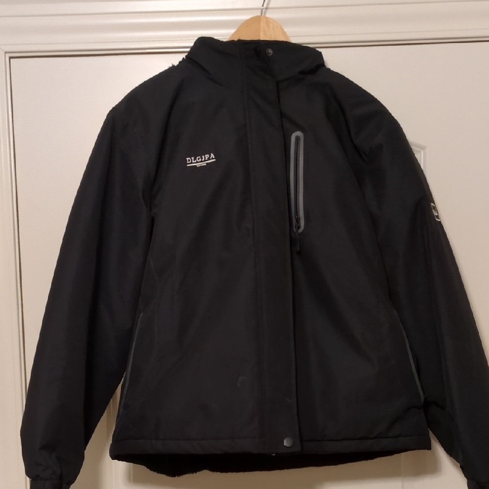 Women's Black Ski & Snow Jacket‎